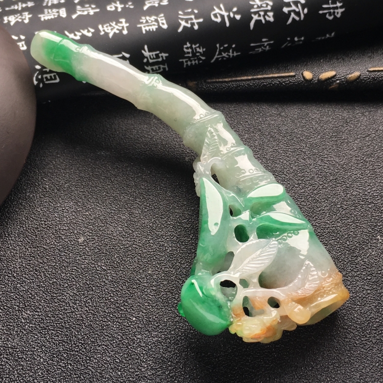 （超值推荐）糯冰种三彩烟斗