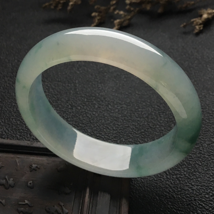 （超值推荐）冰种飘花手镯（57.8mm）