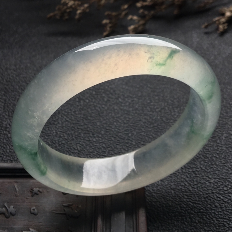 （超值推荐）冰种飘花手镯（57mm）