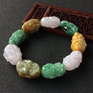 (超值推荐)糯冰种三彩罗汉头手链
