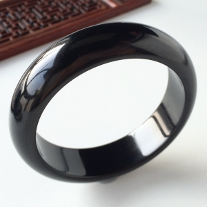 (超值推荐)细糯种墨翠手镯(57.6mm)