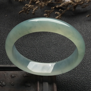 （超值推荐）冰种晴水手镯（56.7mm）
