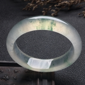 （超值推荐）冰种飘花手镯（57mm）