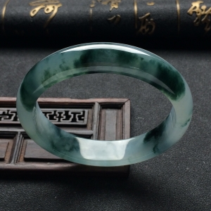 （超值推荐）冰种飘花手镯（57.1mm）
