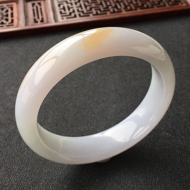 (  超值推荐)糯冰种飘黄翡手镯(60.5mm)
