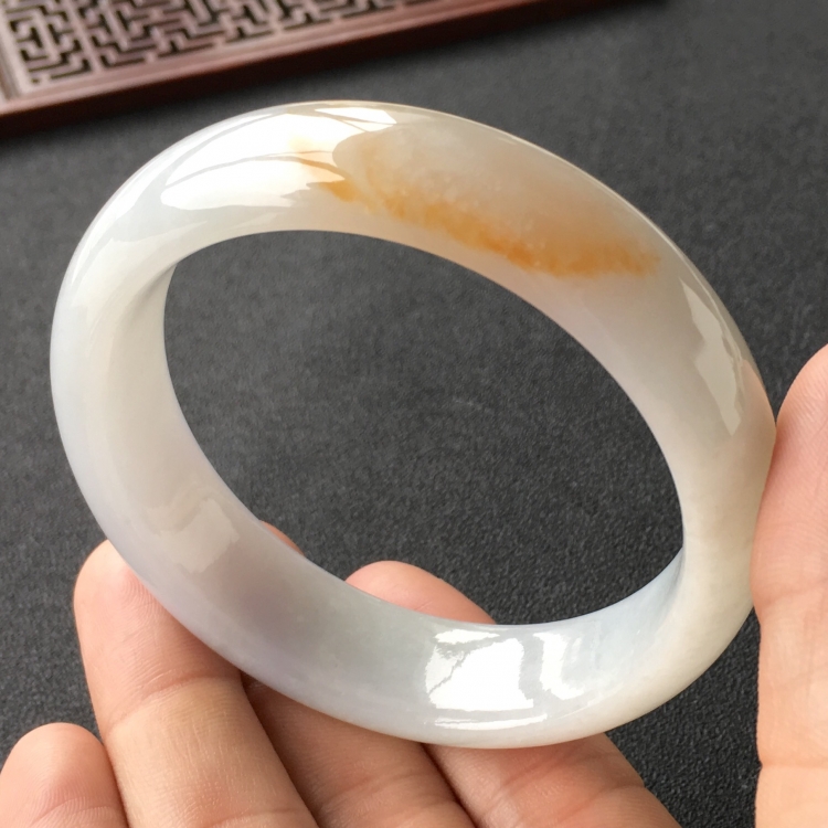 (超值推荐)糯冰种飘黄翡手镯(59.2mm)