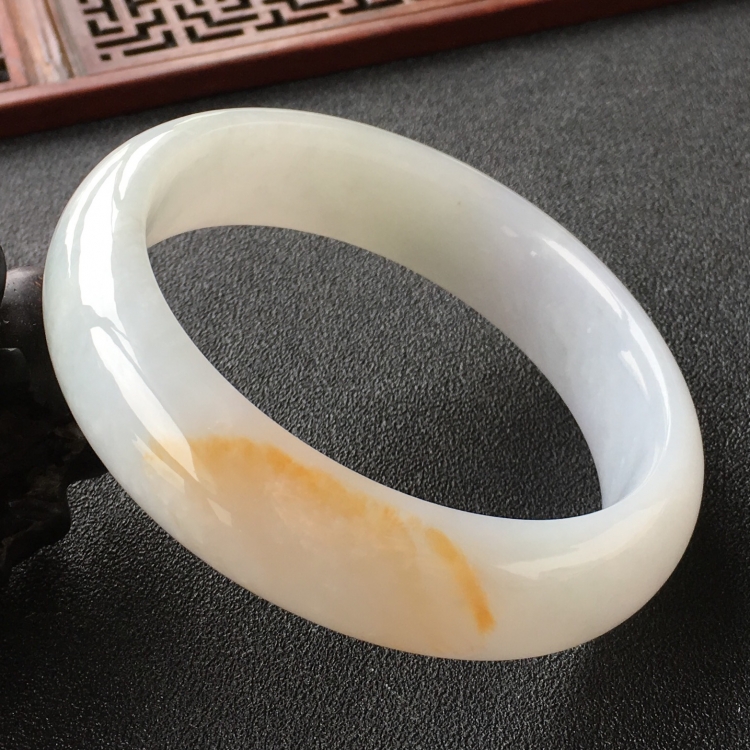 (超值推荐)糯冰种飘黄翡手镯(59.2mm)