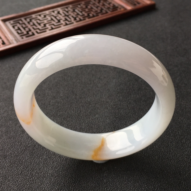(超值推荐)糯冰种飘黄翡手镯(60.5mm)