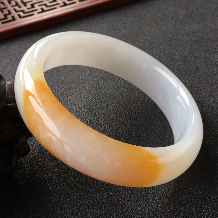 (超值推荐)糯冰种黄翡手镯(60.3mm)