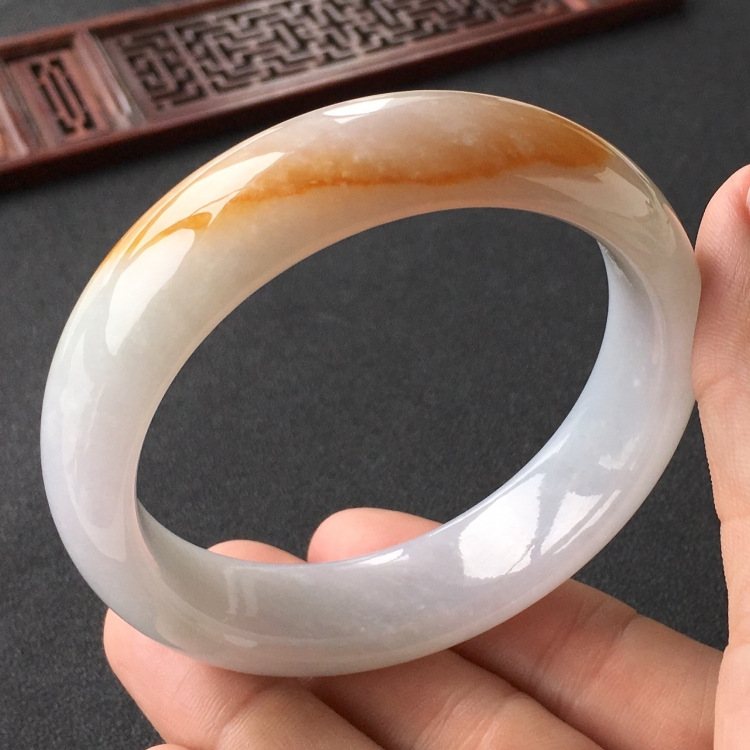 (超值推荐)糯冰种黄翡手镯(60.3mm)