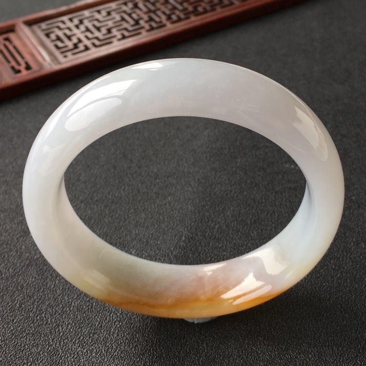 (超值推荐)糯冰种黄翡手镯(60.3mm)