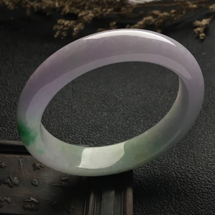 （超值推荐）糯冰种春带彩手镯（58.1mm）