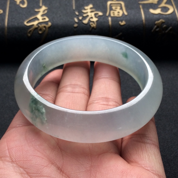 （超值推荐）冰种飘花手镯（57.7mm）