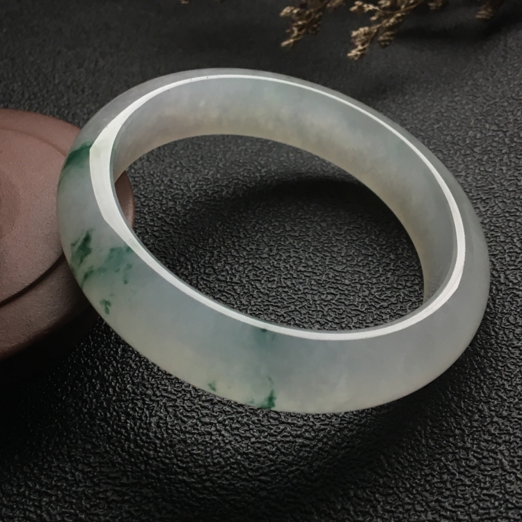 （超值推荐）冰种飘花手镯（55.5mm）
