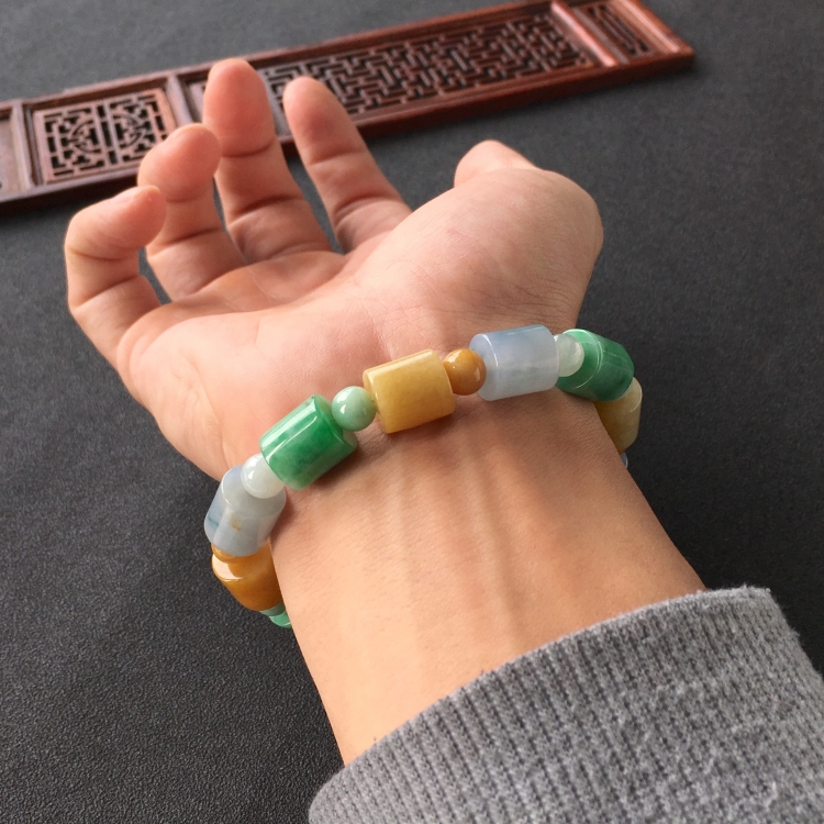 (超值推荐)糯冰种三彩路路通手链