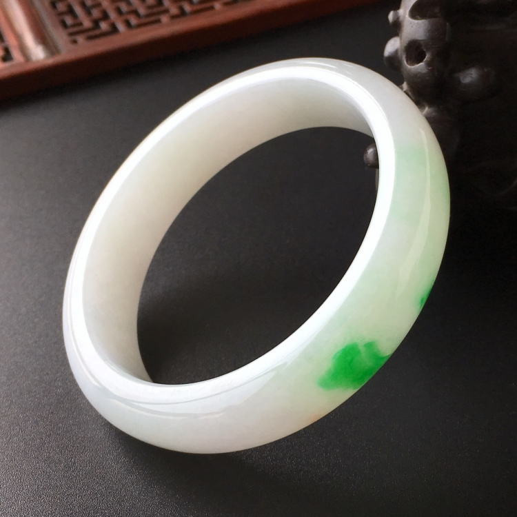 (超值推荐)糯冰种飘翠手镯(54.5mm)
