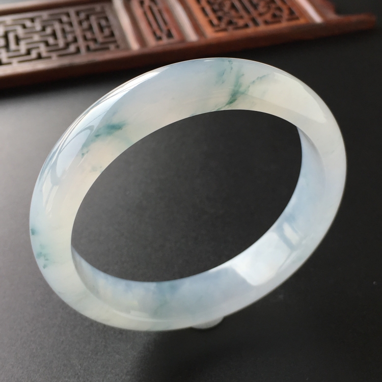 (超值推荐)冰种飘花手镯(57mm)