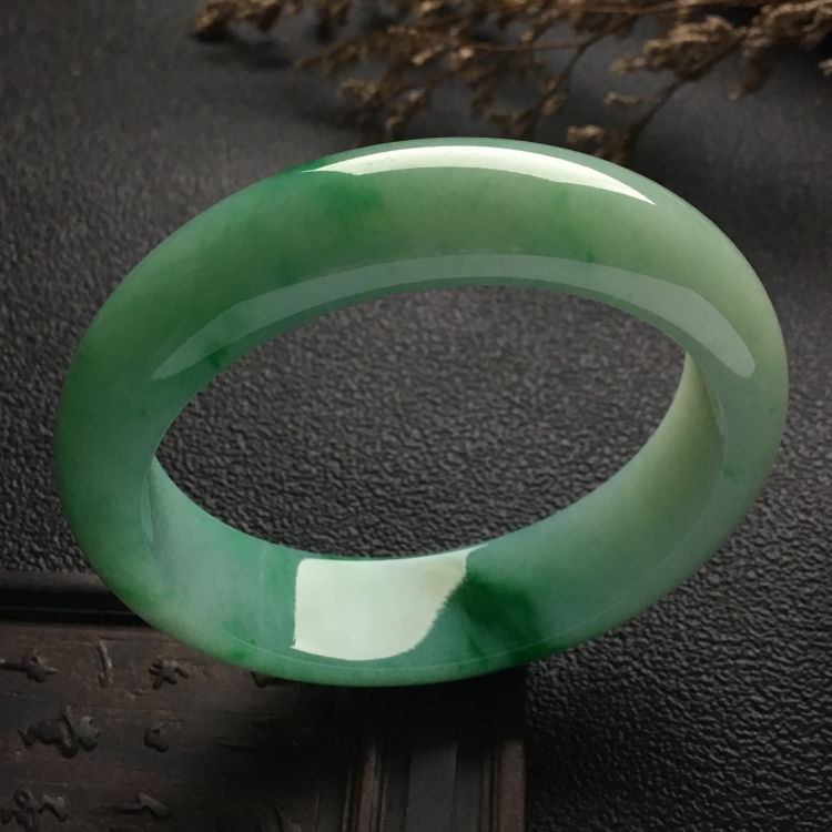 （超值推荐）糯冰种飘翠手镯（58mm）
