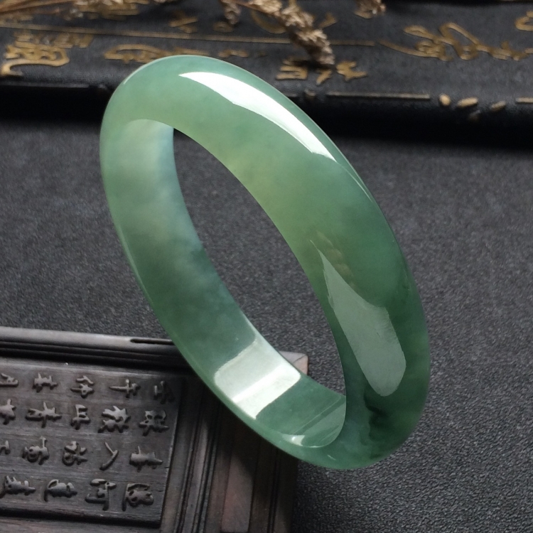 （超值推荐）冰种晴水飘花手镯（58mm）
