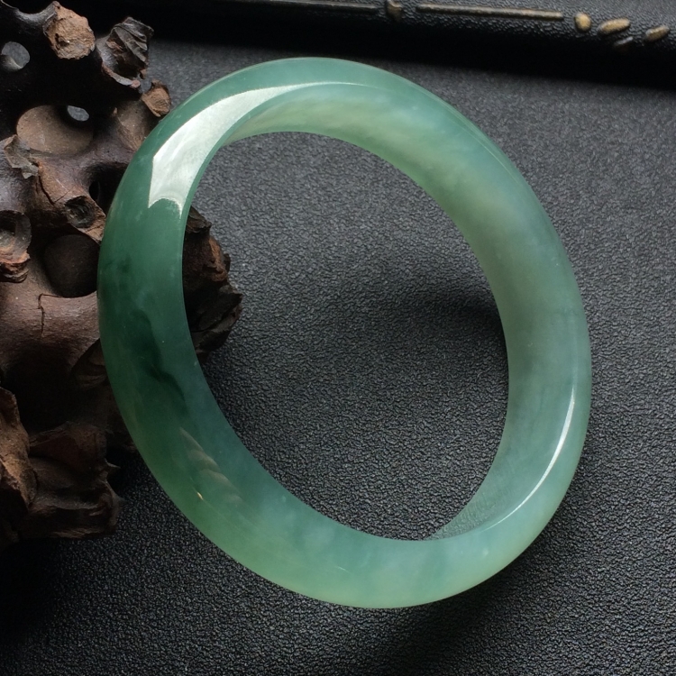 （超值推荐）冰种晴水飘花手镯（58mm）