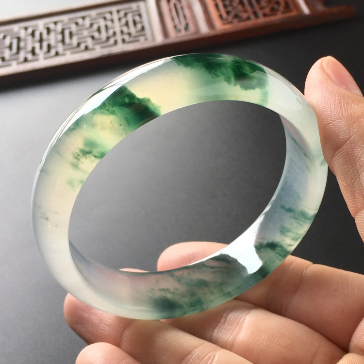 (超值推荐)冰种飘花手镯(59mm)