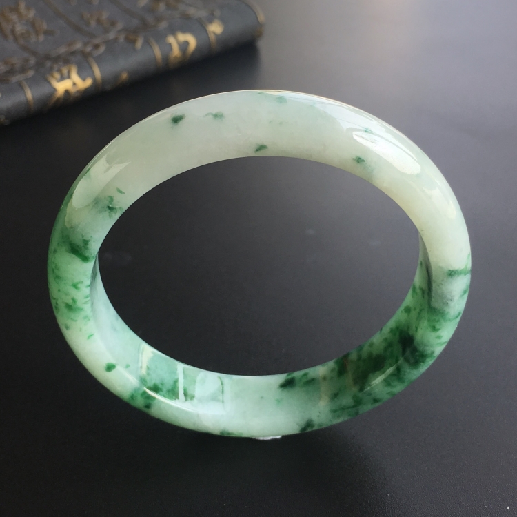 (超值推荐)糯冰种飘花手镯(59mm)