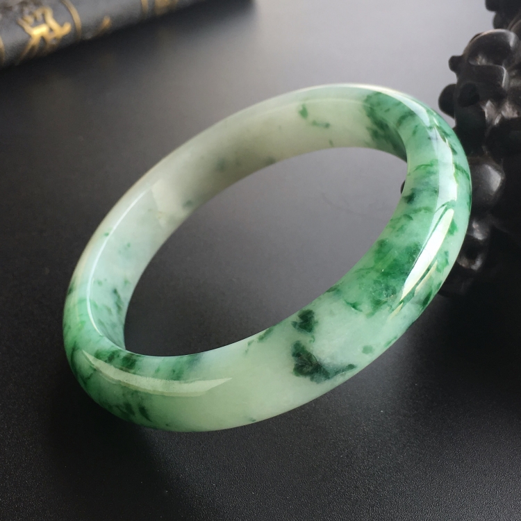 (超值推荐)糯冰种飘花手镯(59mm)