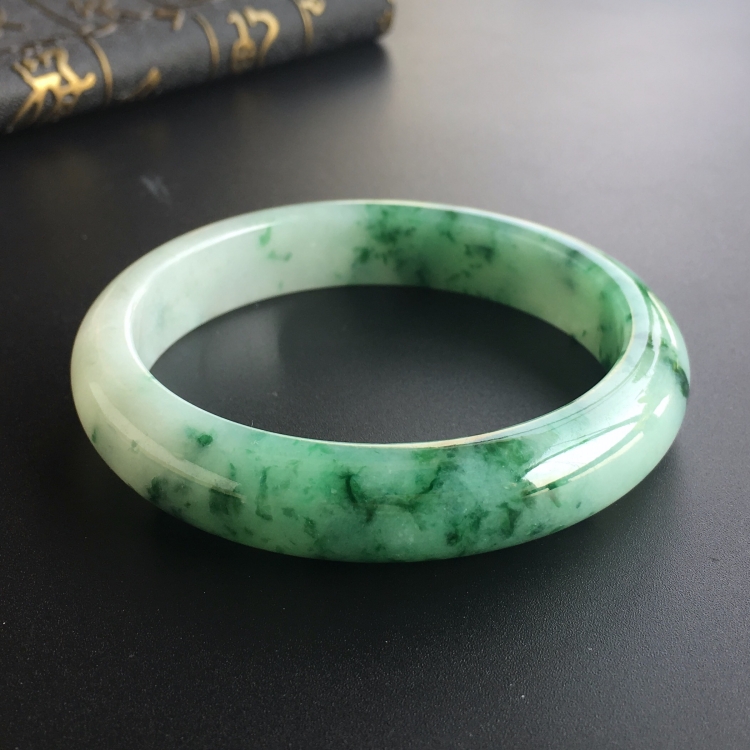 (超值推荐)糯冰种飘花手镯(59mm)