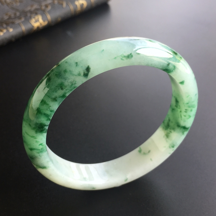 (超值推荐)糯冰种飘花手镯(59mm)