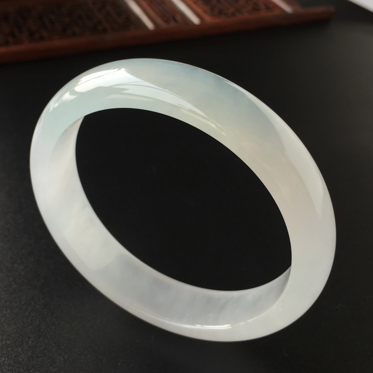 (超值推荐)冰种晴水手镯(58.3mm)