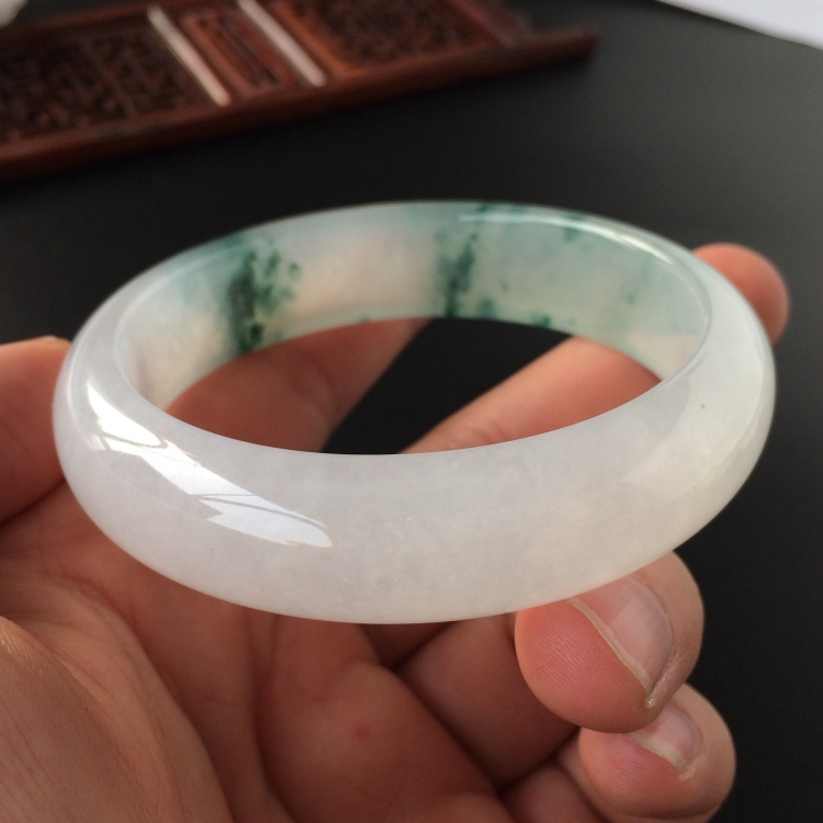 (超值推荐)冰种飘花手镯(56.4mm)