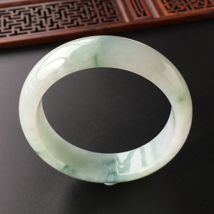 (超值推荐)糯冰种飘花手镯(59.1mm)