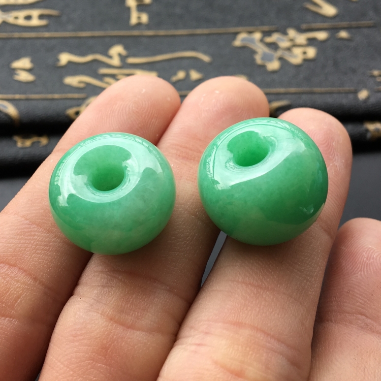 (超值推荐)糯冰种豆绿路路通挂件一对走