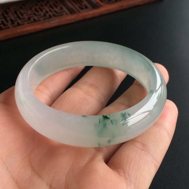 (超值推荐)冰种飘花手镯(53.4mm)