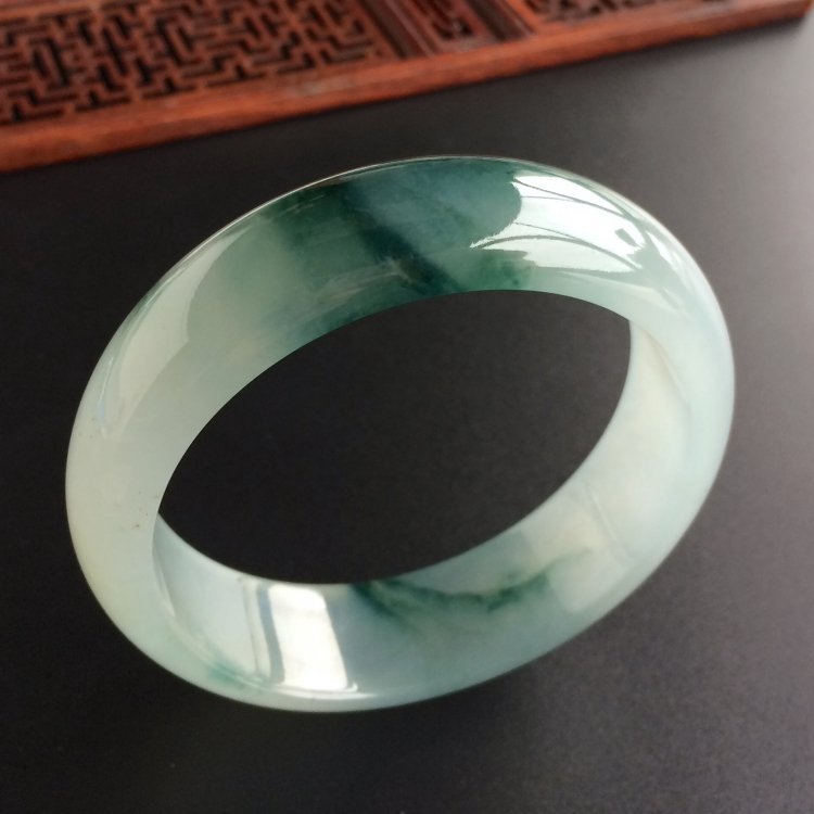 (超值推荐)冰种飘花手镯(59.6mm)