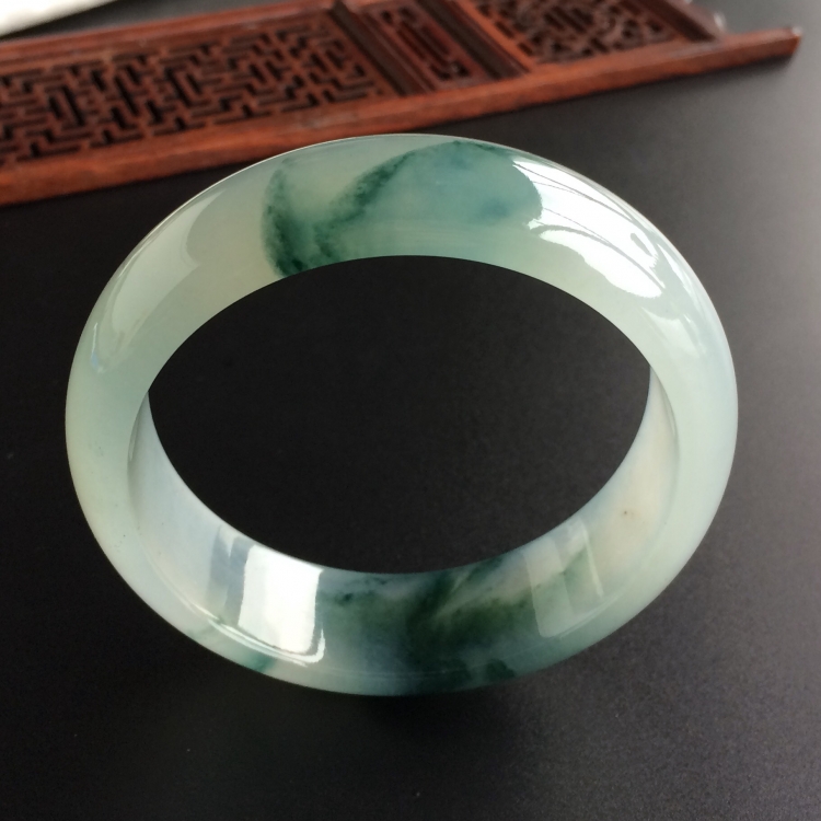 (超值推荐)冰种飘花手镯(59.6mm)