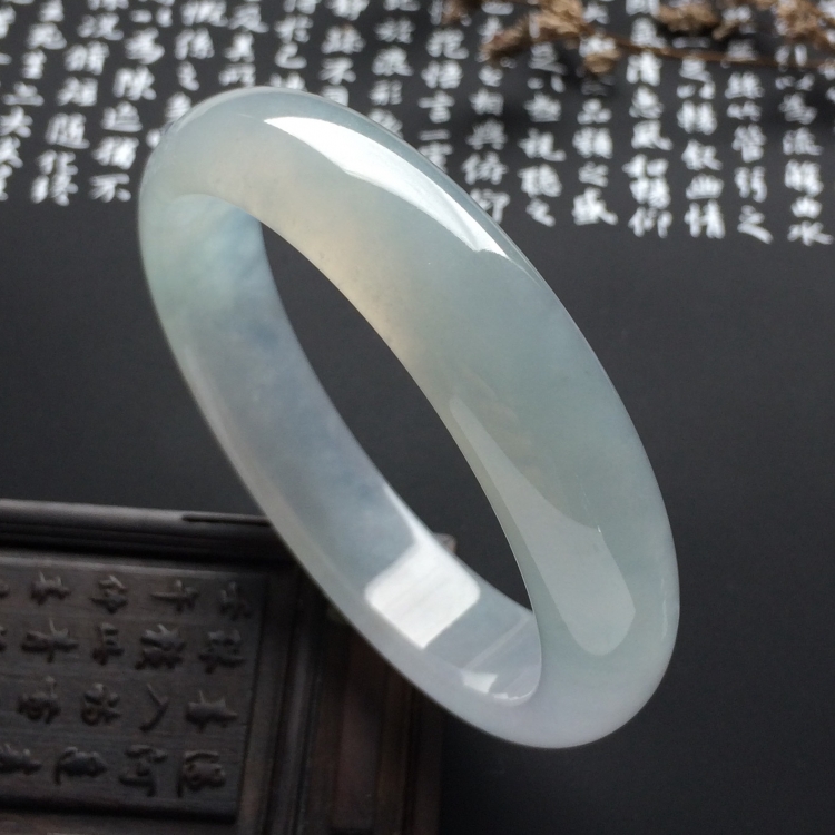 （超值推荐）冰种淡晴水手镯（58.7mm）