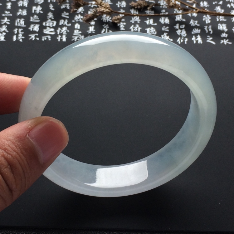（超值推荐）冰种淡晴水手镯（58.7mm）