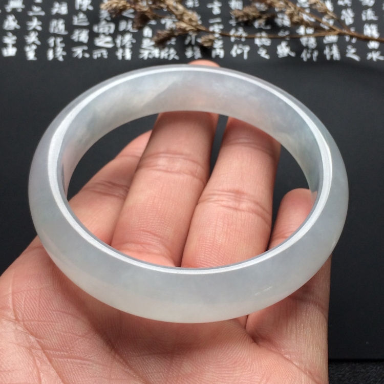 （超值推荐）冰种淡晴水手镯（58.7mm）