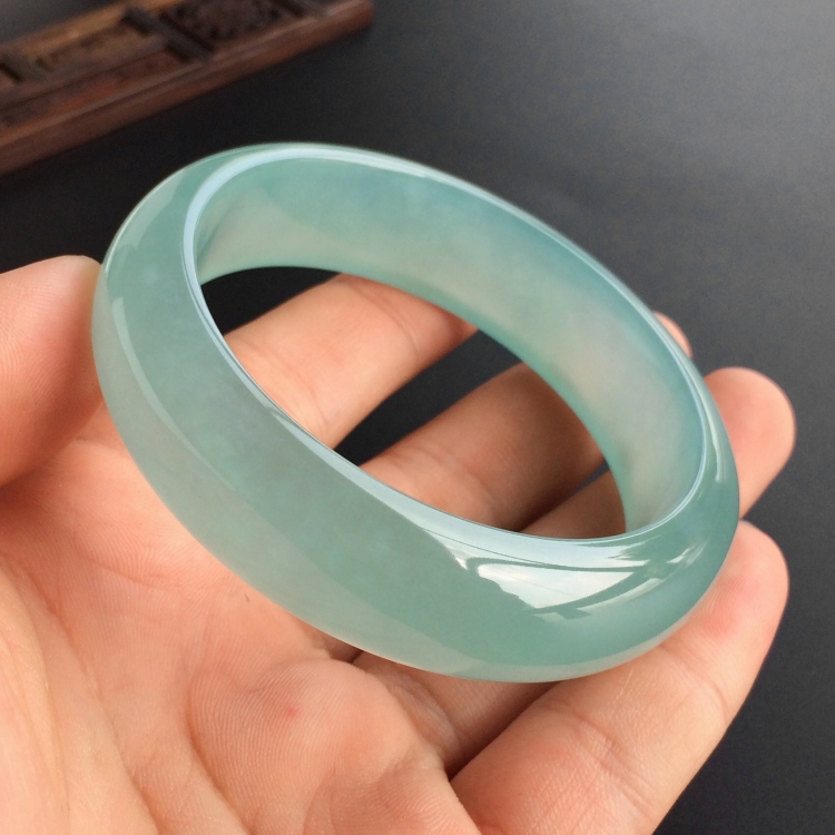 (超值推荐)冰种晴水手镯(56.8mm)