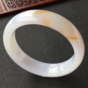 (  超值推荐)糯冰种飘黄翡手镯(60.5mm)