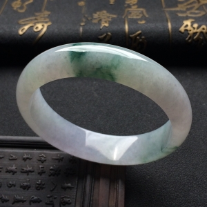 （超值推荐）糯冰种飘花手镯（59.3mm）