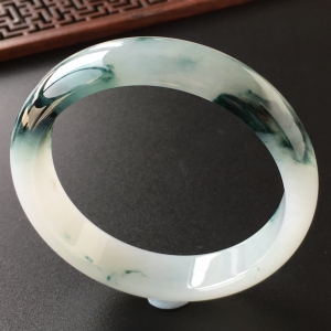 (超值推荐)糯冰种飘花手镯(58.3mm)