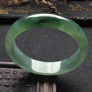 （超值推荐）冰种晴水飘花手镯（58mm）