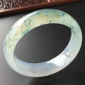 (超值推荐)冰种飘花手镯(58.5mm)