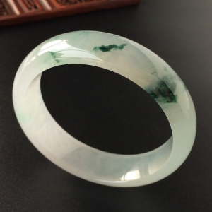 (超值推荐)冰种飘花手镯(56mm)