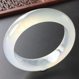 (超值推荐)冰种晴水手镯(54.8mm)