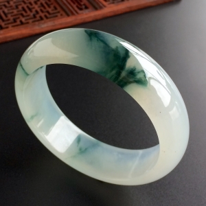(超值推荐)冰种飘花手镯(59.7mm)