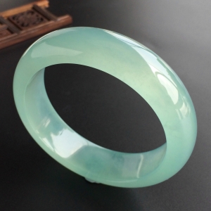(超值推荐)冰种晴水手镯(56.8mm)