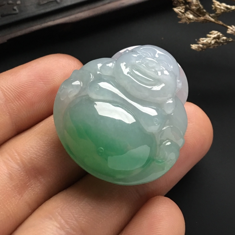 （超值推荐）糯冰种略飘绿花玉佛挂件